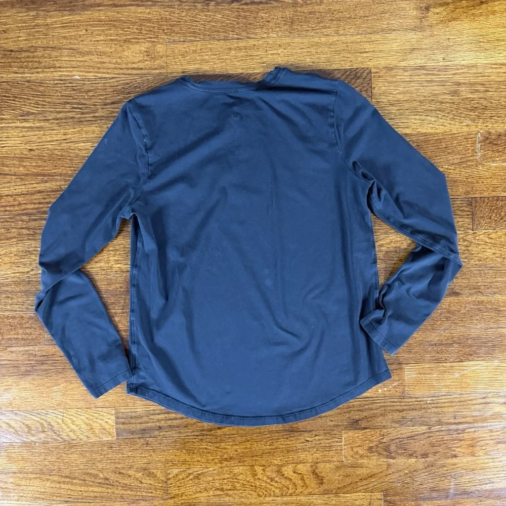 Women's Lululemon Love Long Sleeve Black Shirt Workout/Running Top Size 6